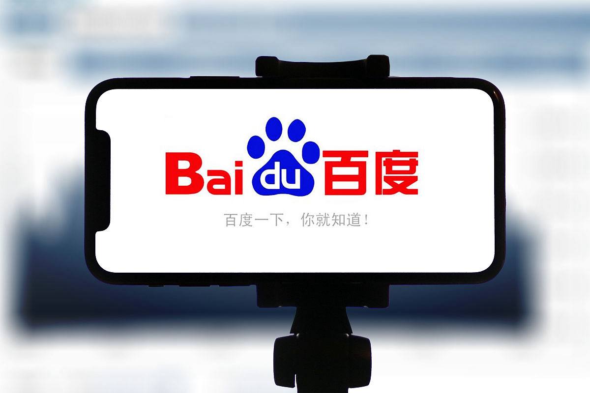 辅导员结婚还在回学生消息